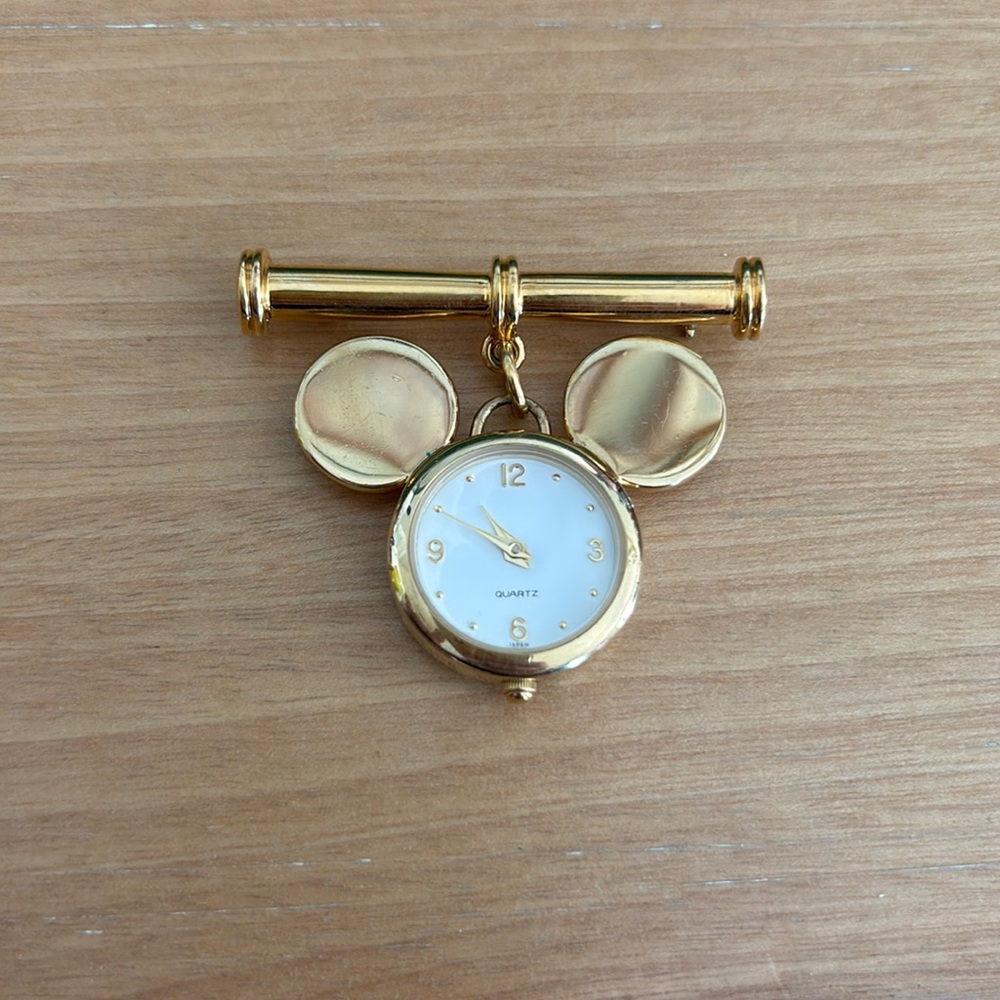 Napier Gold tone Mickey Head Clock pin